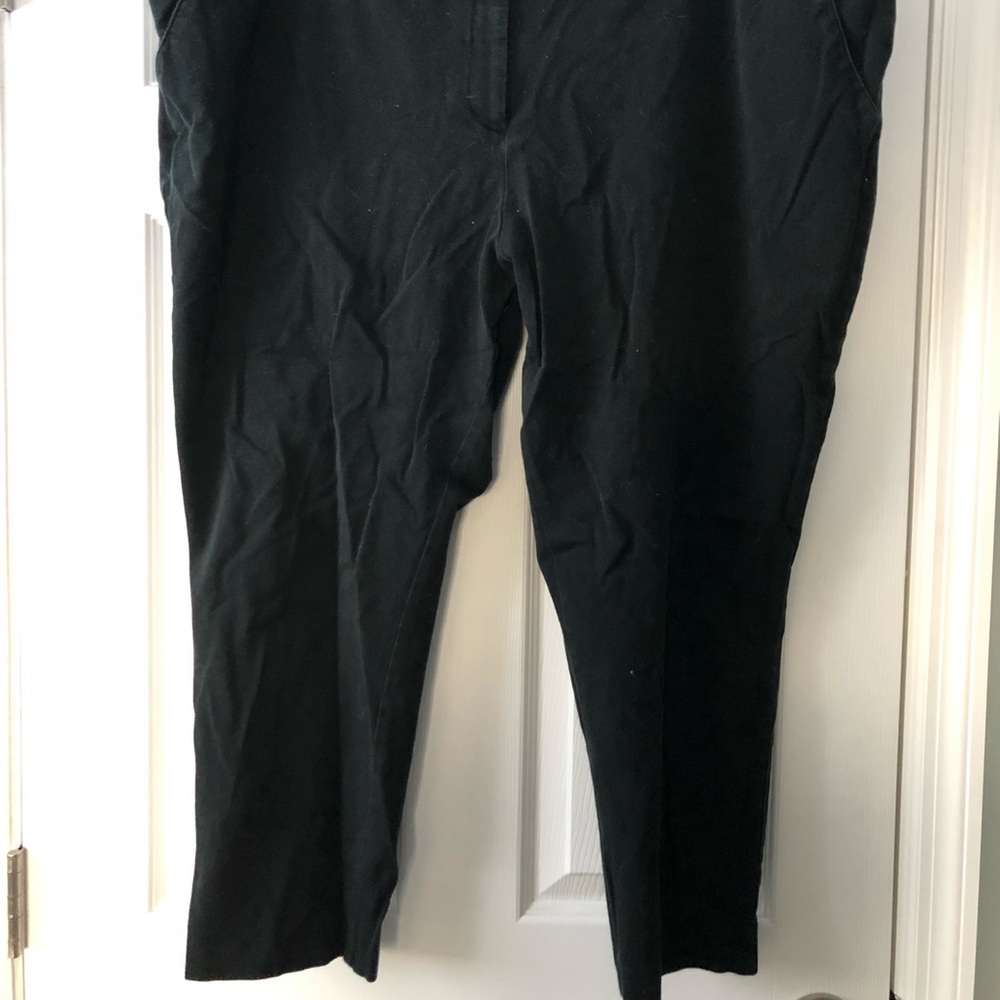 Ava Viv Black Ankle Pants